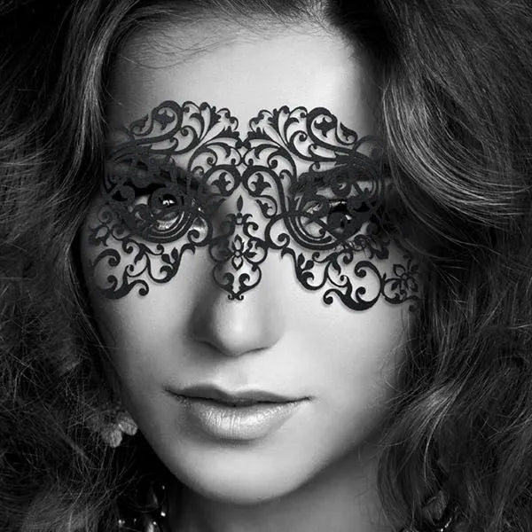 masque vinyle noir sexy réutilisable adhésifs confortable ajustable taille unique élégant mystérieux soirées pimentées événements costumes séduisant glamour