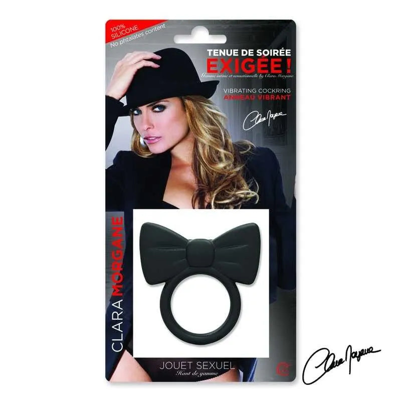Anneau pénien noir en silicone, hypoallergénique, étanche, sur emballage élégant, idéal pour moments intimes en couple.