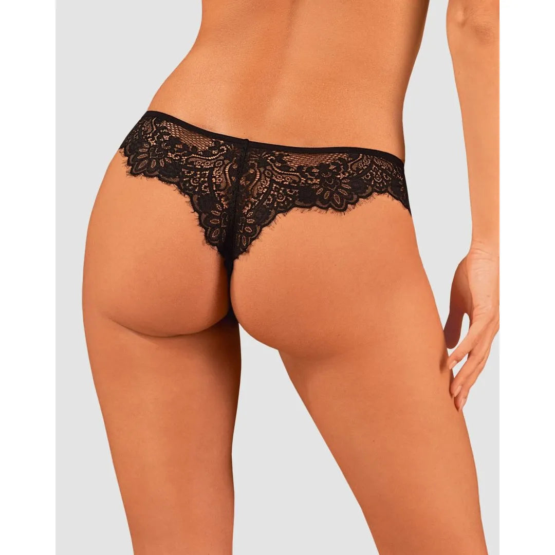 Maderris culotte noire dentelle sexy accentuant fessier pendentif argenté élégante raffinée confortable extensible douce sculptante adaptable