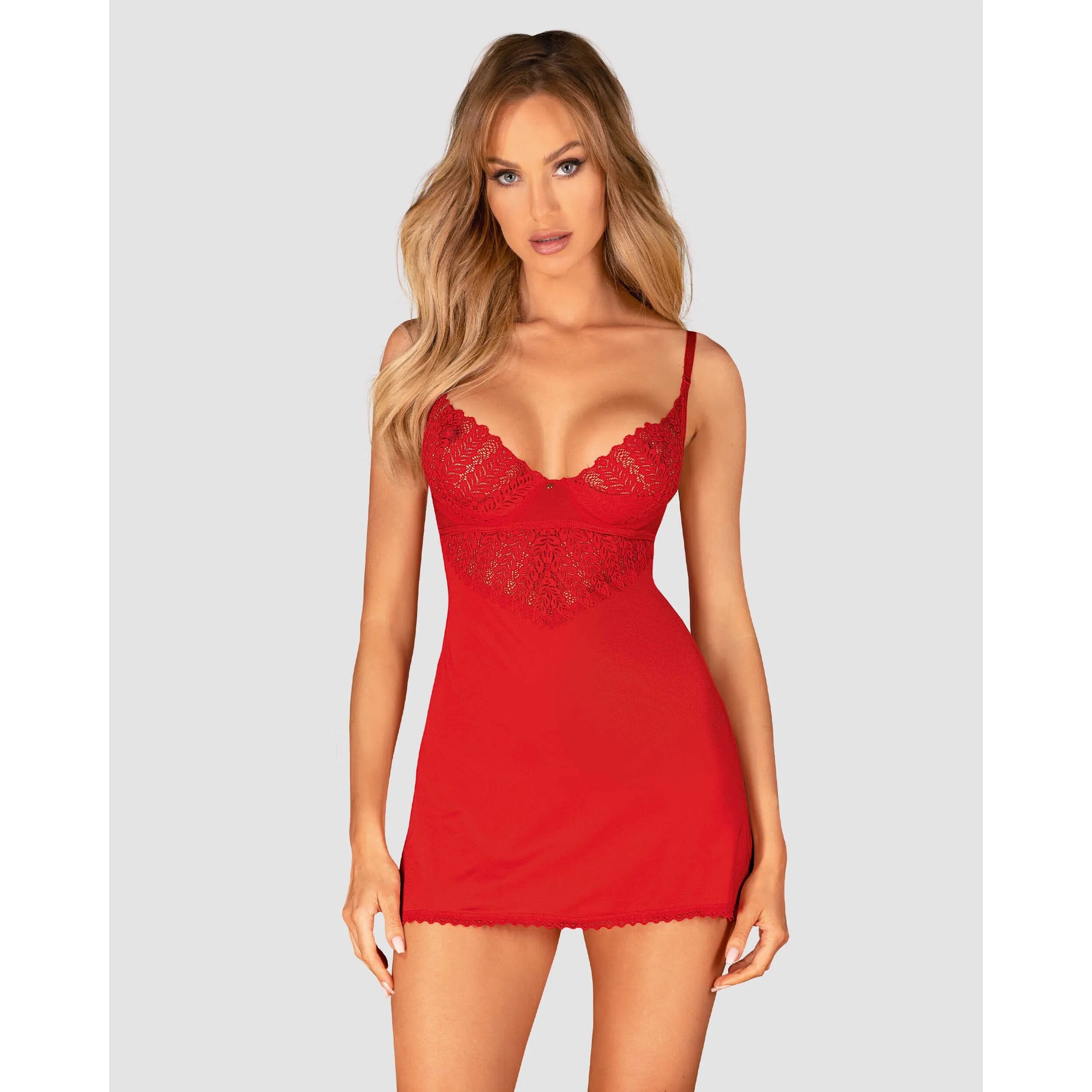 nuisette rouge dentelle empiècements bonnets rembourrés armatures maintien bretelles réglables fermeture multipositions tissu élastique polyamide élasthanne glamour confortable