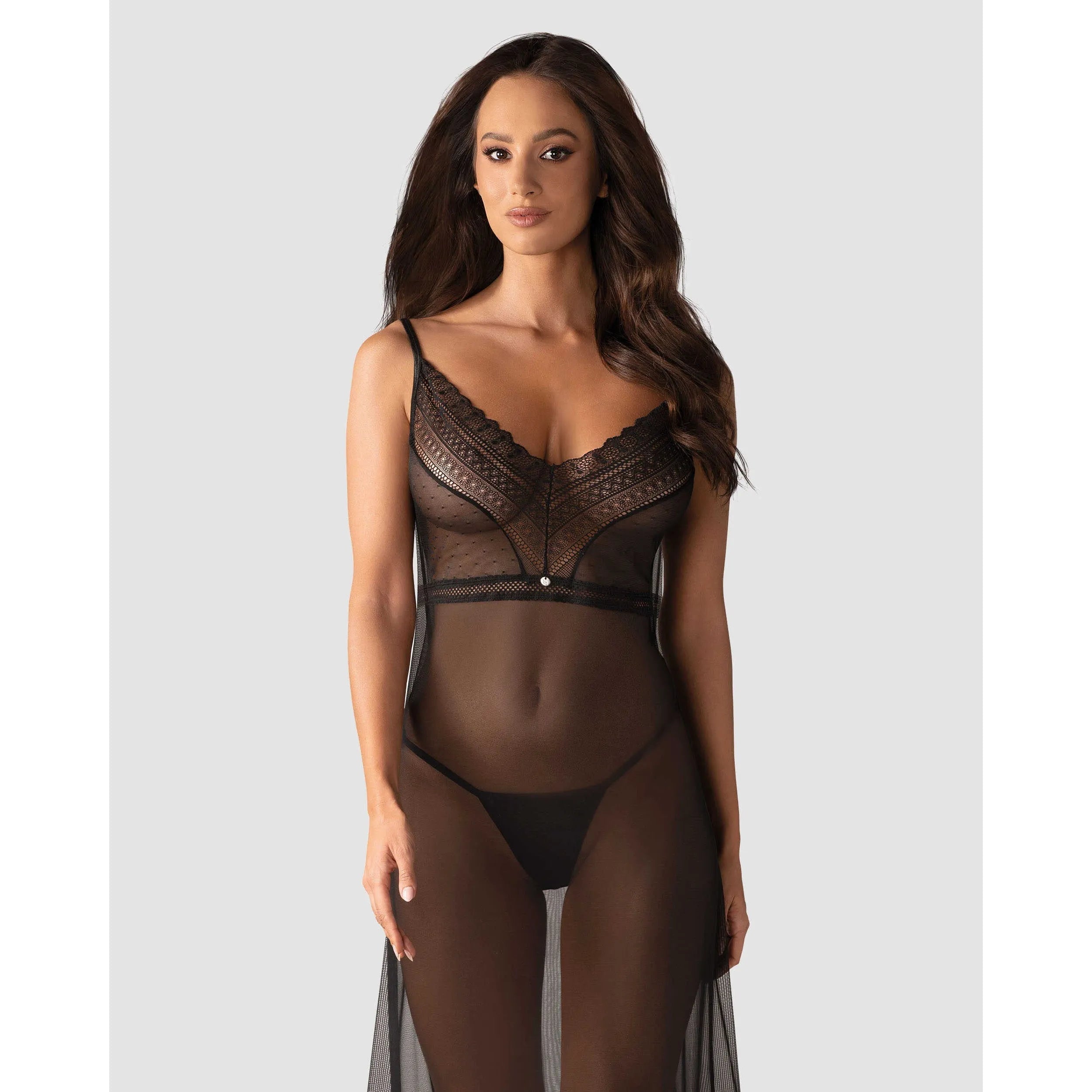 nuisette longue sexy Estiqua noire asymétrique dentelle délicate dos nu bretelles ajustables pendentif bijou taille polyamide elasthanne légère sensuelle sophistiquée