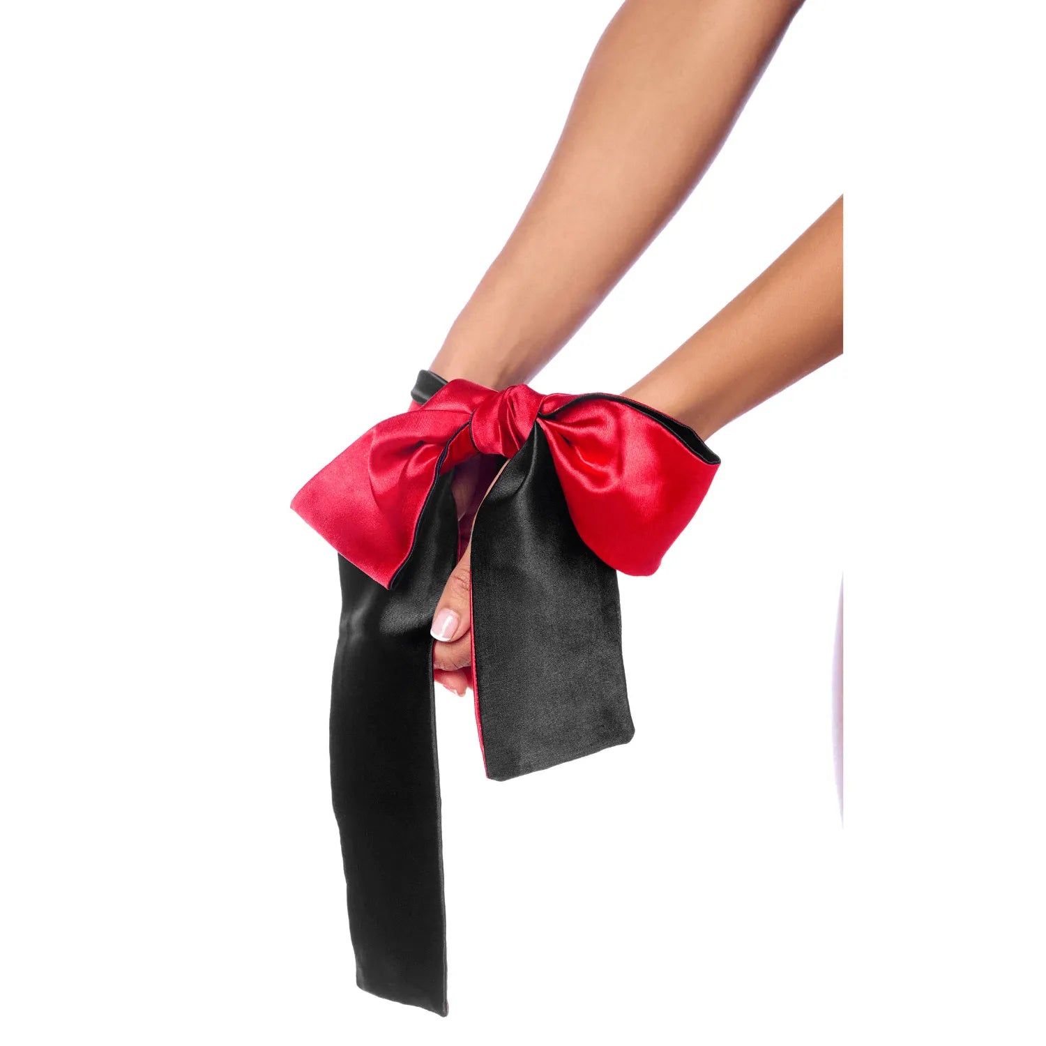 Accessoire érotique en satin rouge Mapalé, bandeau polyvalent pour yeux ou mains, élégant et sensuel.