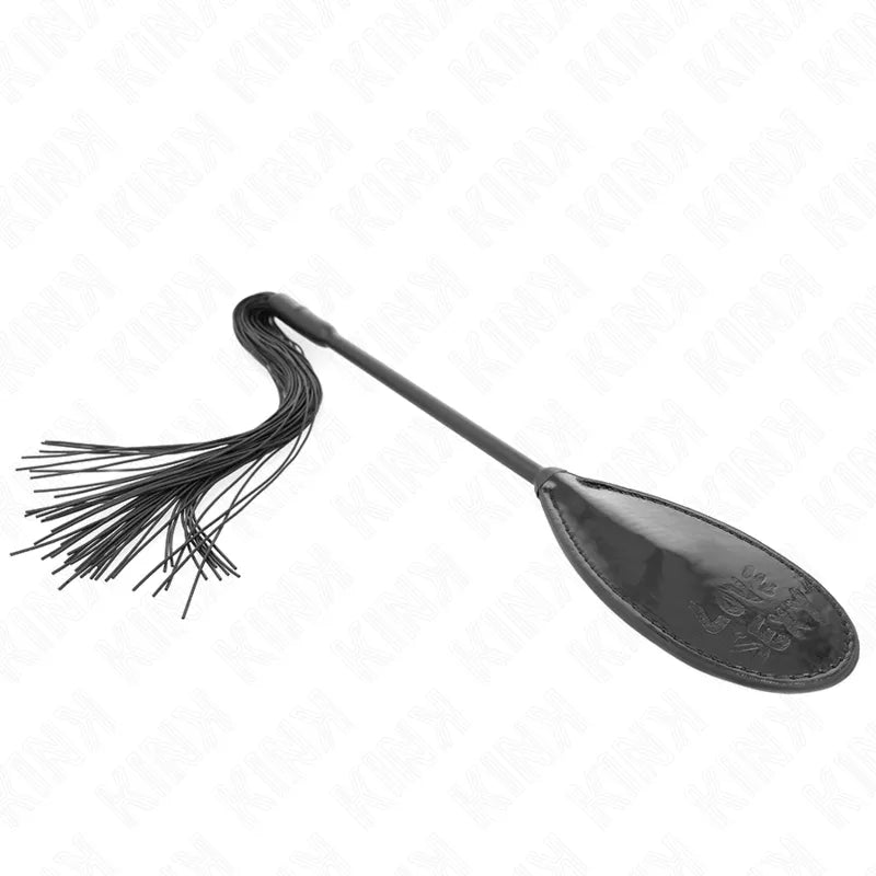 Accessoires BDSM cuir véritable cravaches fouets design ergonomique poignées confortables durables premium sensualité intense contrôle précis