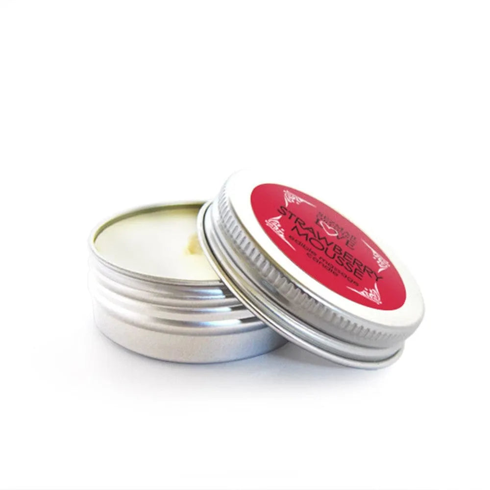Bougie de massage mini 30ml, pot argenté, couvercle rouge, senteur mousse de fraise, huile fondante relaxante.
