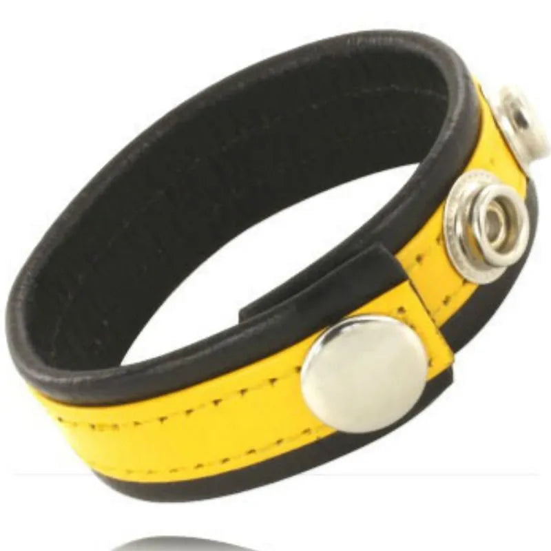 Anneau pénien cuir ajustable noir jaune boutons pressions trois tailles réglable confort durable ergonomique intensité prolongation plaisir sensations esthétique qualité