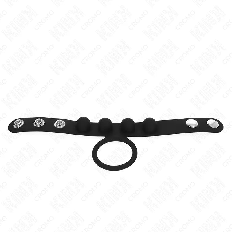 Anneau pénien cuir noir ajustable avec boutons pression, design élégant pour confort et contrôle en pratique BDSM.