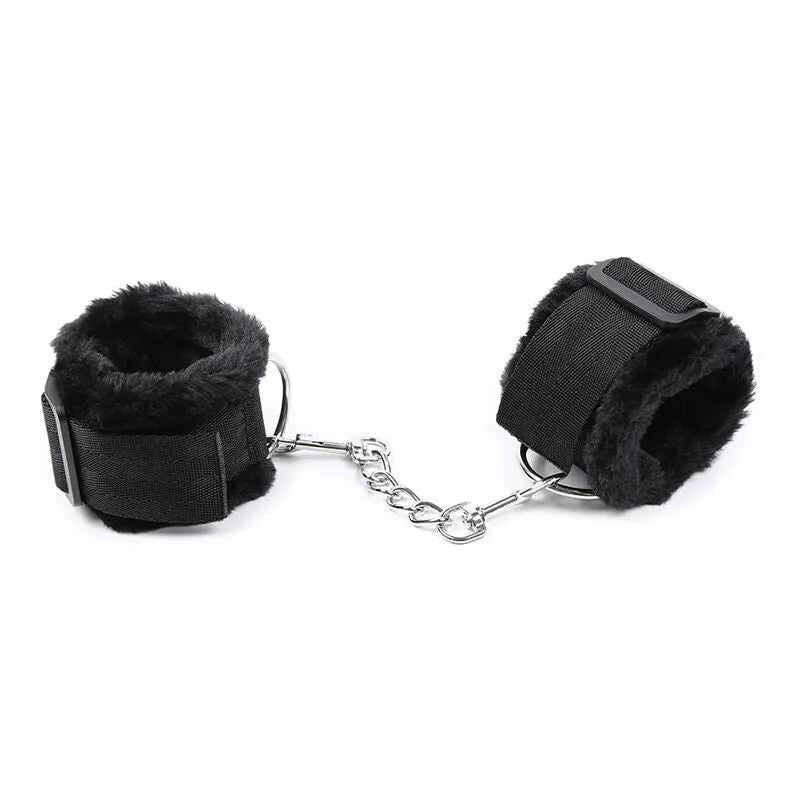 attaches poignets doublées fourrure douces confortables ajustables taille réglable sécurisées matériaux nylon velours hypoallergéniques esthétiques luxueuses débutants experts