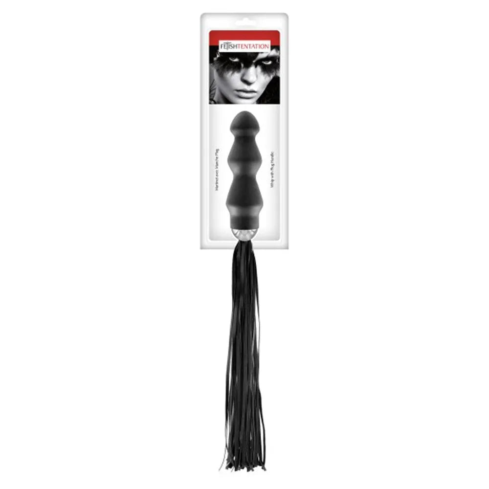 Martinet BDSM noir avec lanières en simili cuir et plug à 3 boules, emballé, idéal pour punitions coquines et plaisir anal.