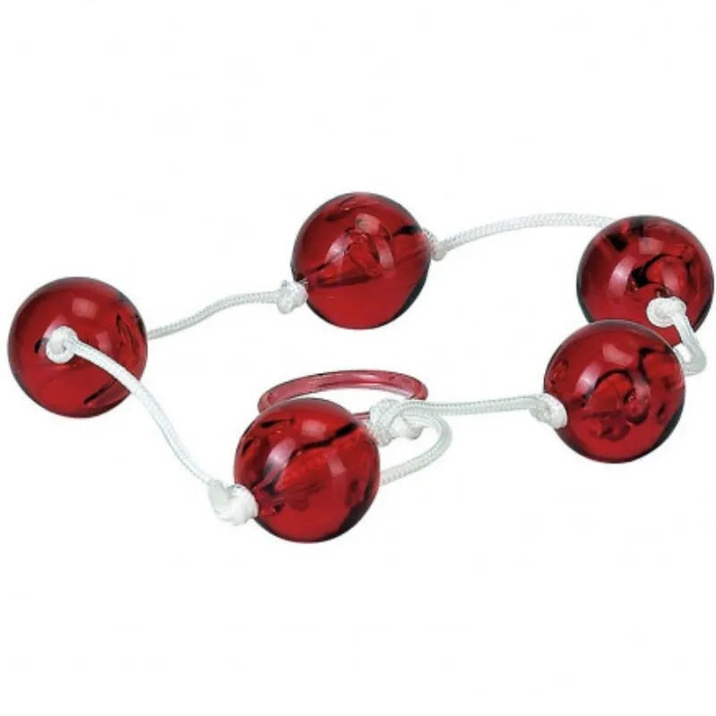 Boules anales rouges débutants, plastique rigide transparent, cinq boules 2 cm, anneau retrait, cordon souple.