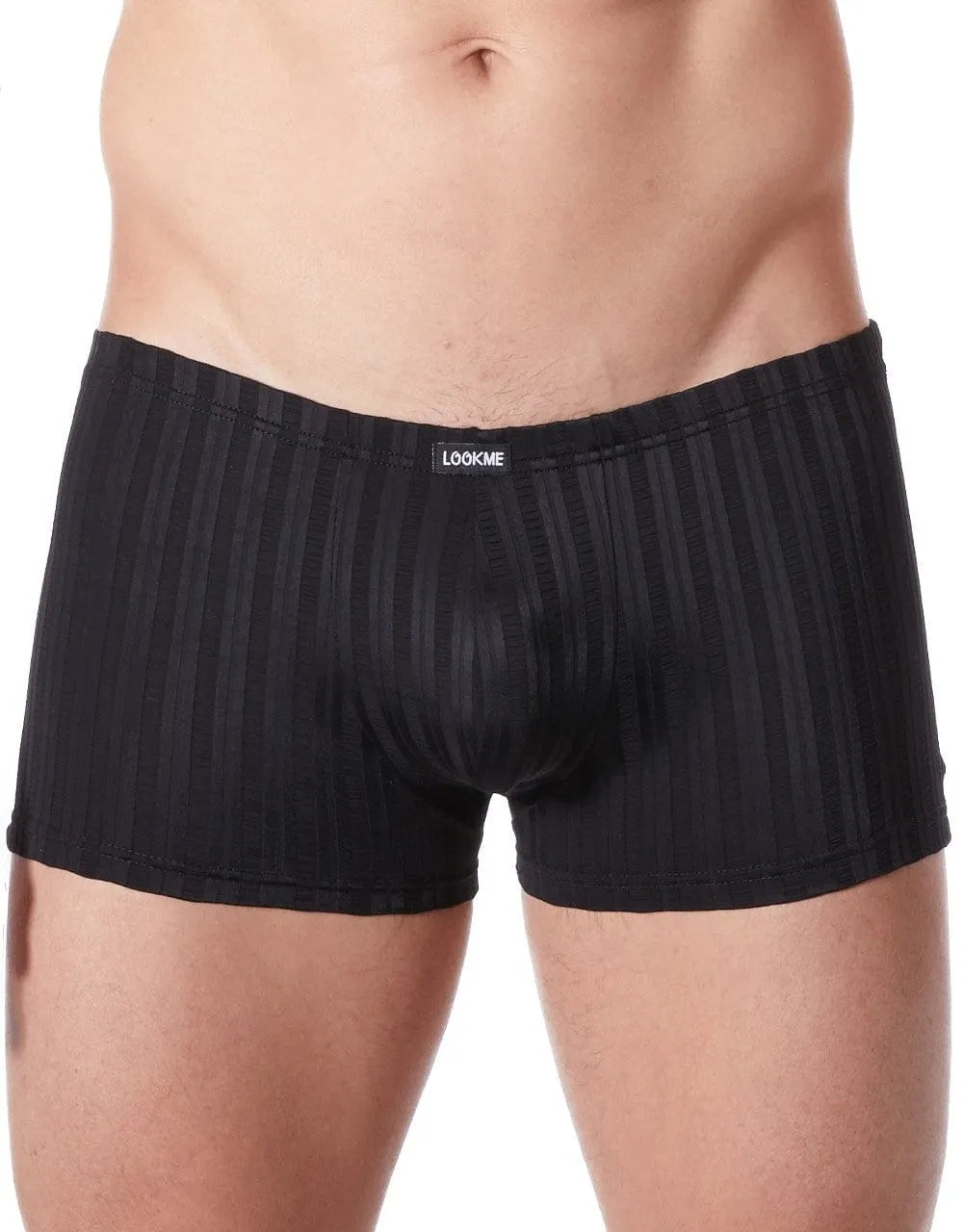 Boxer homme noir rayé, tissu doux extensible, coupe ajustée, finition mate brillante, élégance moderne.