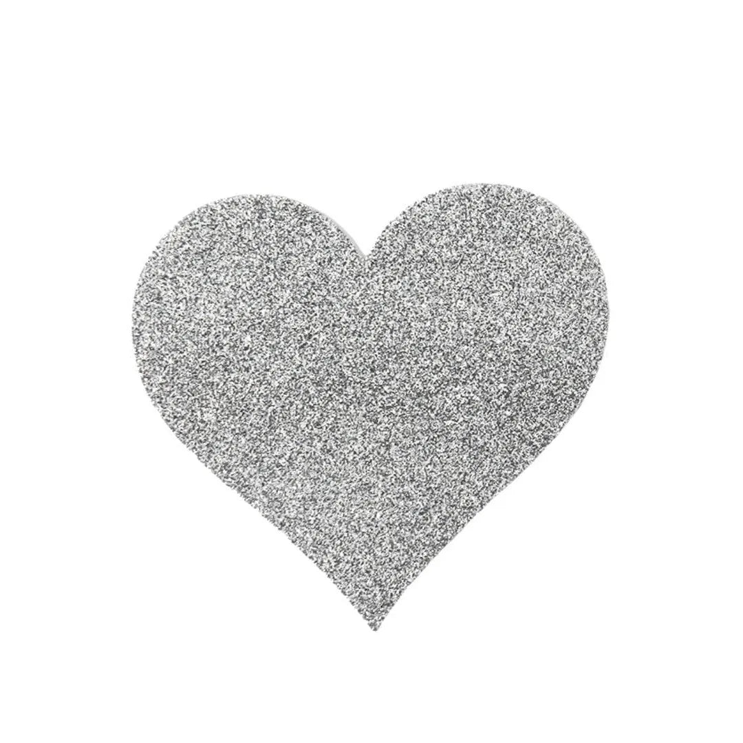 Cache-tétons en forme de cœur blanc pailleté, glamour et discret, idéal pour sublimer la silhouette avec confort.