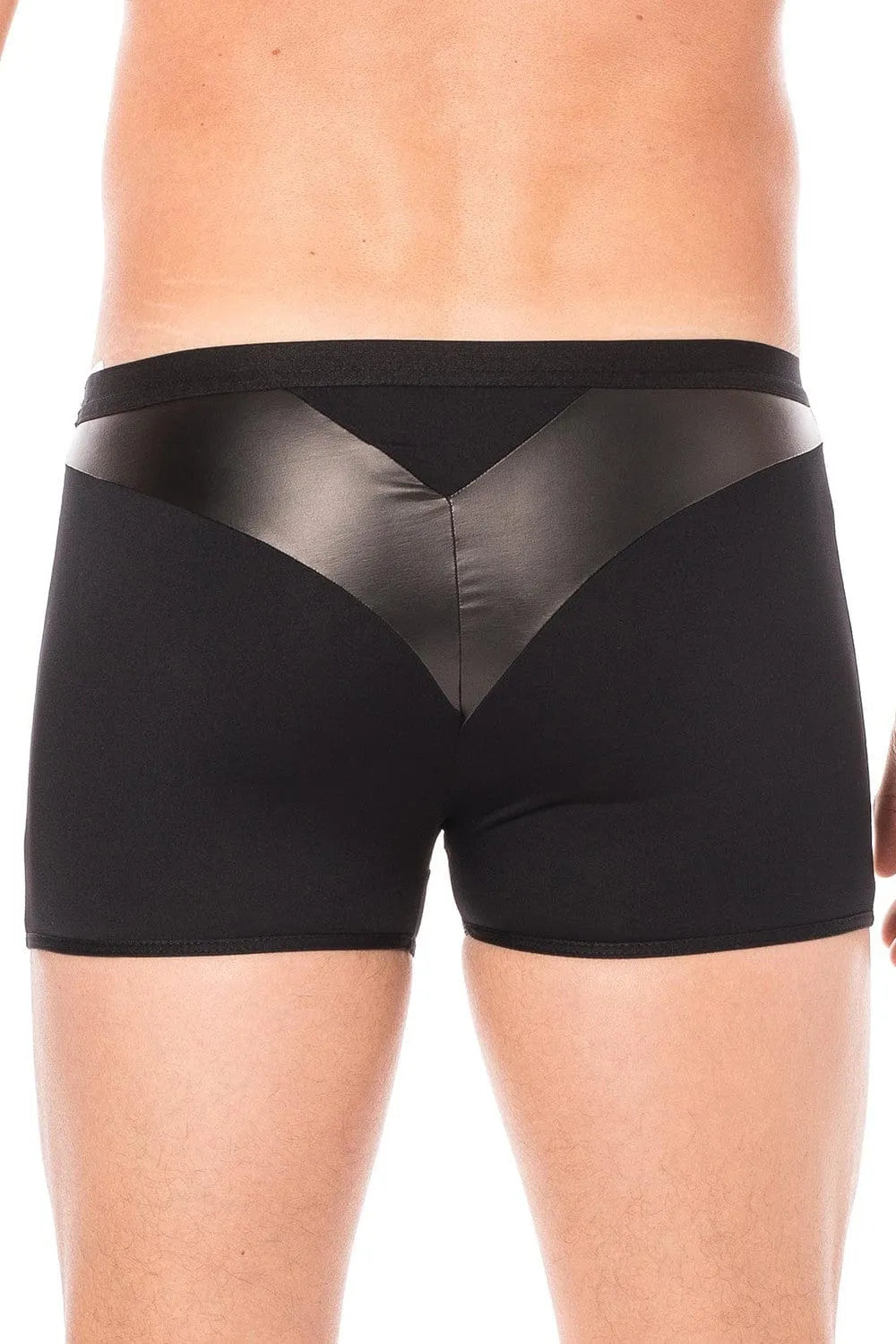 Boxer homme noir moulant, bande simili cuir en pointe, tissu doux et extensible, design moderne et audacieux.