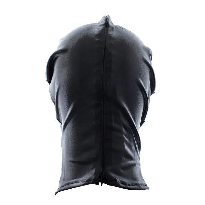 Casquette fétichiste noire Ohmama, trou bouche, design discret, matière PVC-polyester, ajustable et respirante.