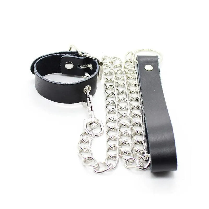 Anneau pénien en cuir noir avec chaîne en métal argenté ajustable, accessoire BDSM élégant et robuste pour sensations inte...