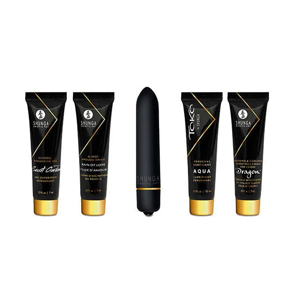 Coffret Shunga noir et or avec gels, lubrifiant et stimulateur vibrant, design élégant et esthétique japonaise.