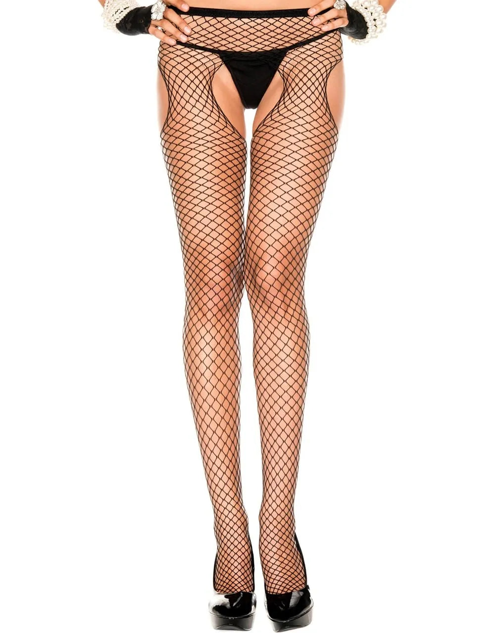 Collant résille noir échancré, design sexy et moderne, nylon extensible, jambes sublimées, accessoire séduisant.
