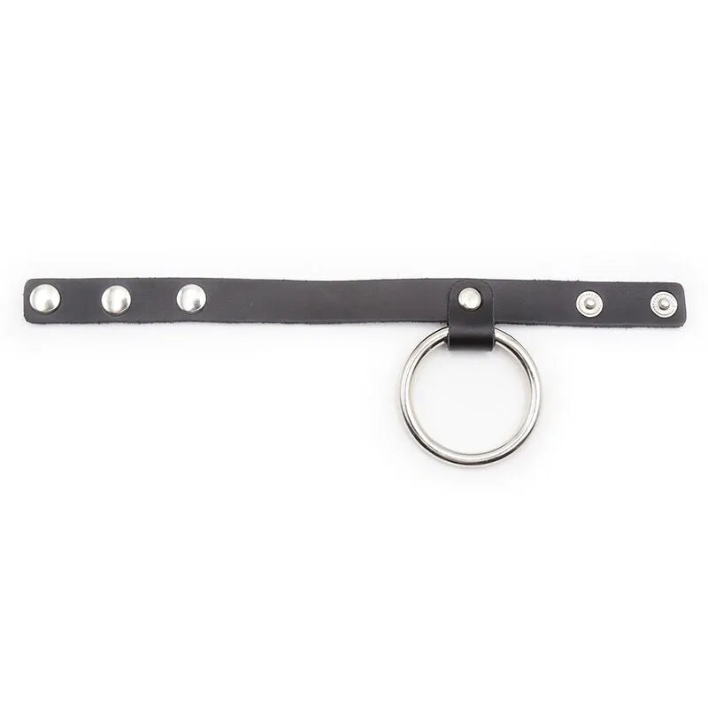 Collier BDSM cuir noir avec anneau métal robuste, ajustable, élégant, pour domination et sensualité, marque OHMAMA.