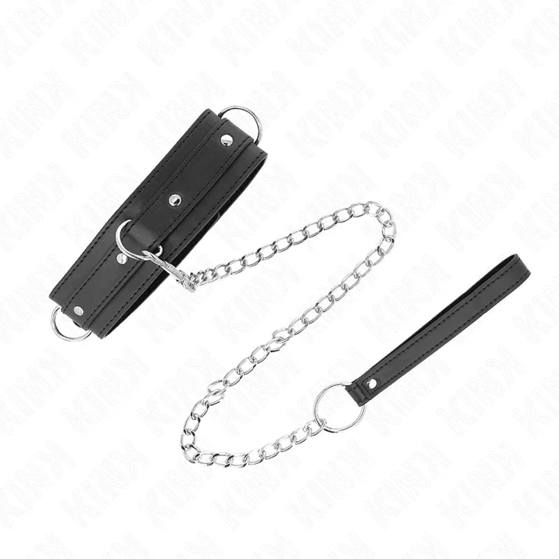 Collier BDSM cuir rouge élégant avec boucle métal, design raffiné et robuste, idéal pour jeux de domination et soumission.