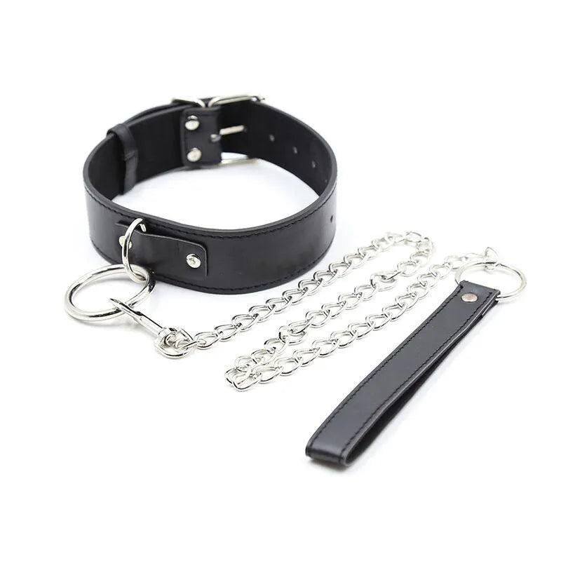 collier bondage ajustable simili cuir confortable sécurisé chaîne métal poignée robuste durable élégant discret polyvalent esthétique luxe