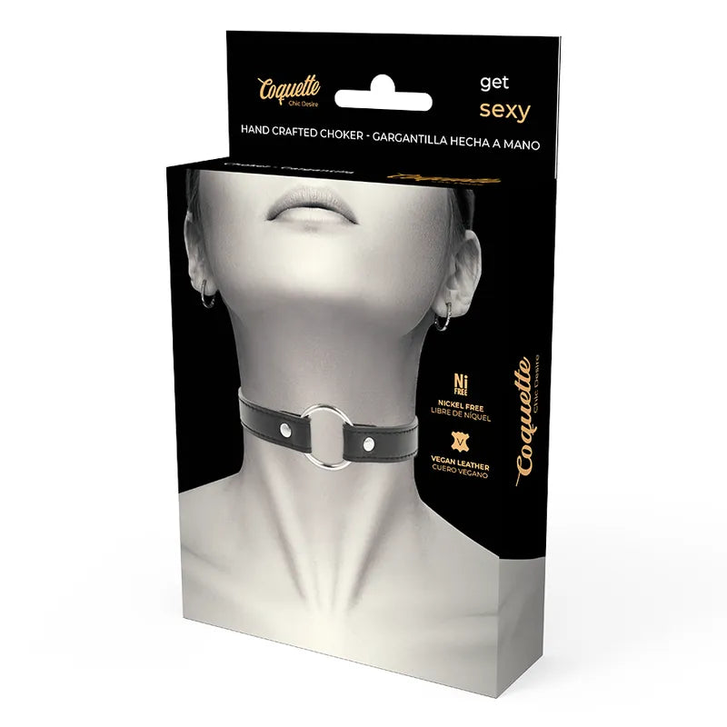 Collier fétiche cuir végane noir ajustable, fermeture trois boutons-pression, hypoallergénique, élégant et durable.