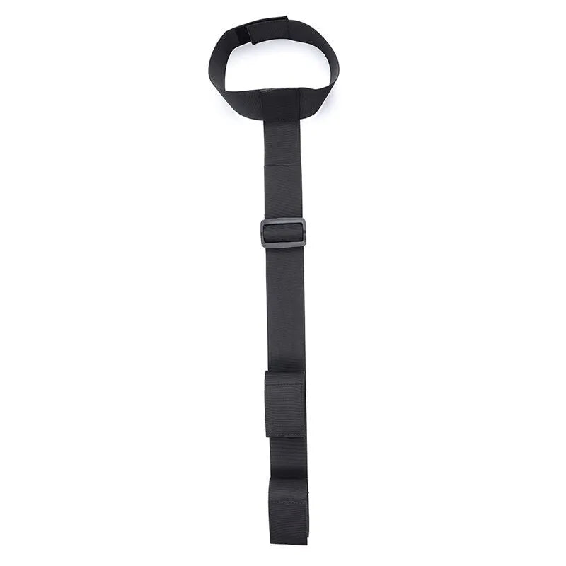 Collier menottes réglables BDSM en nylon noir, avec fermeture velcro, ergonomique et discret, pour jeux de rôle sécurisés.