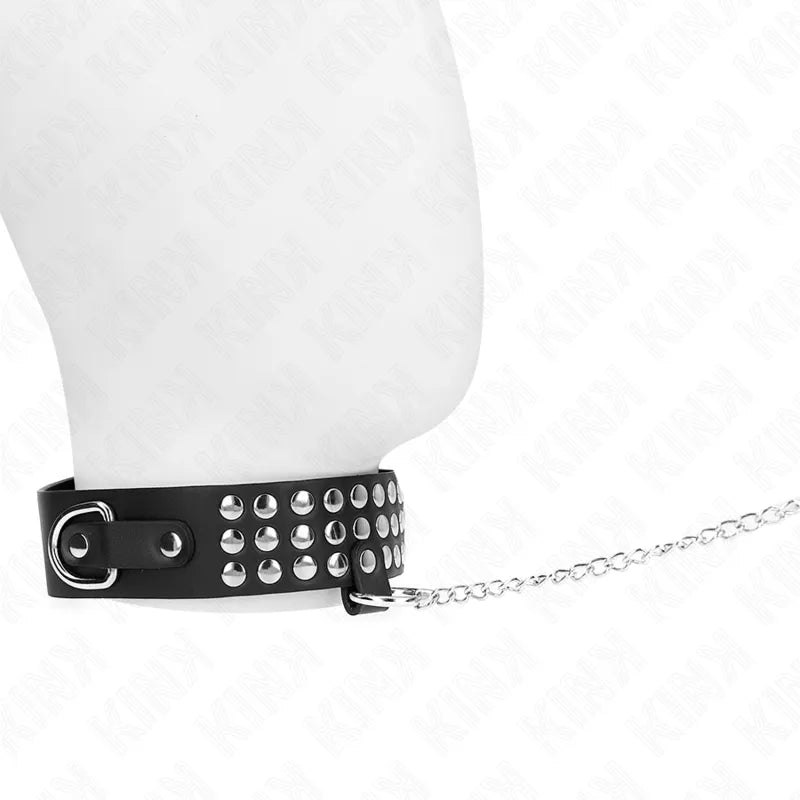 Collier BDSM cuir noir ajustable avec sangles métalliques, design élégant et sophistiqué, style bondage.