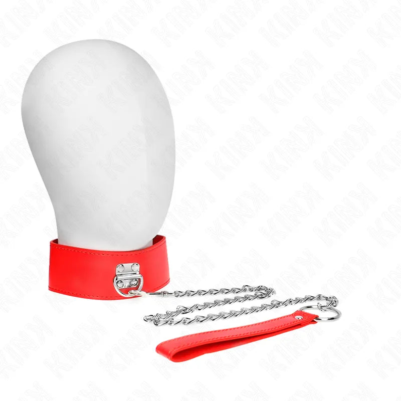 Collier BDSM en cuir rouge réglable avec boucle métallique, chaîne et poignée, élégant et sophistiqué pour domination.