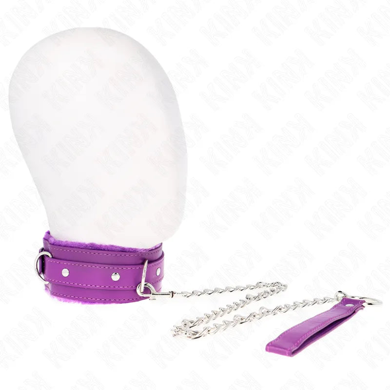 Collier de soumission BDSM violet en cuir véritable avec boucles métalliques et chaîne, élégant et ajustable.