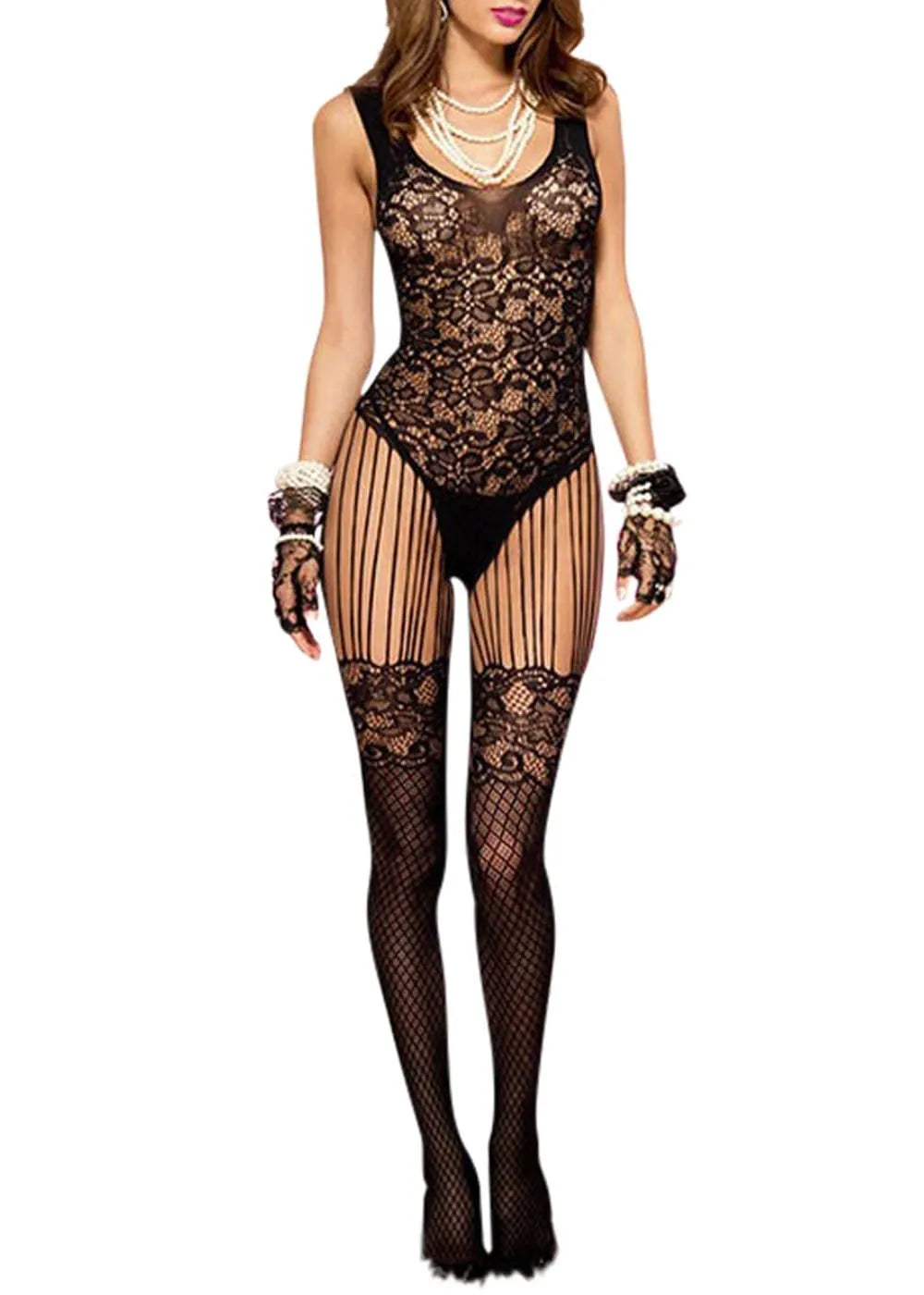 Combinaison lingerie noire en dentelle florale avec bas quadrillés et jarretelles, dos tanga, extensible et confortable.