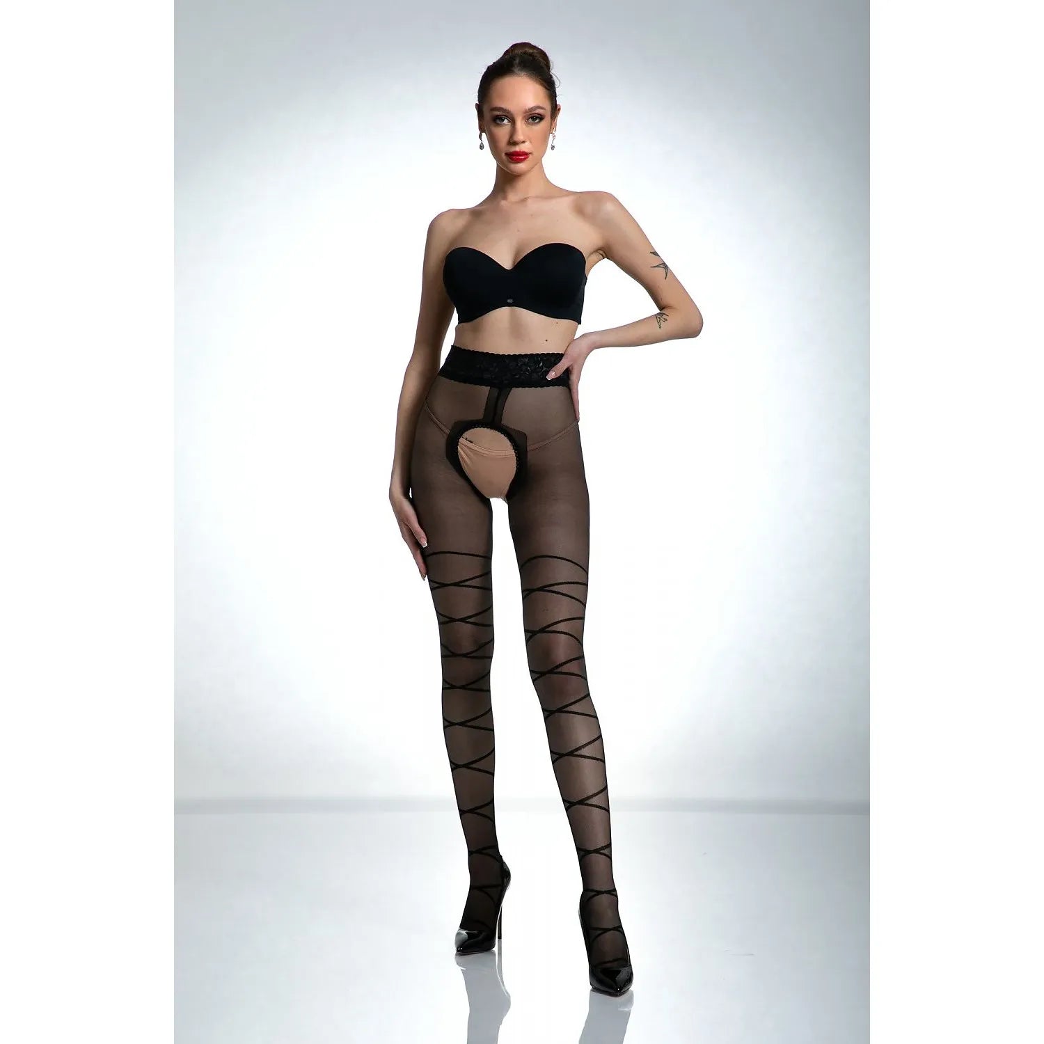 collant ouvert croisé dentelle érotique confortable ajustable ceinture élastique entrejambe translucide lisse extensible nylon élasthanne noir silhouette sexy audacieux