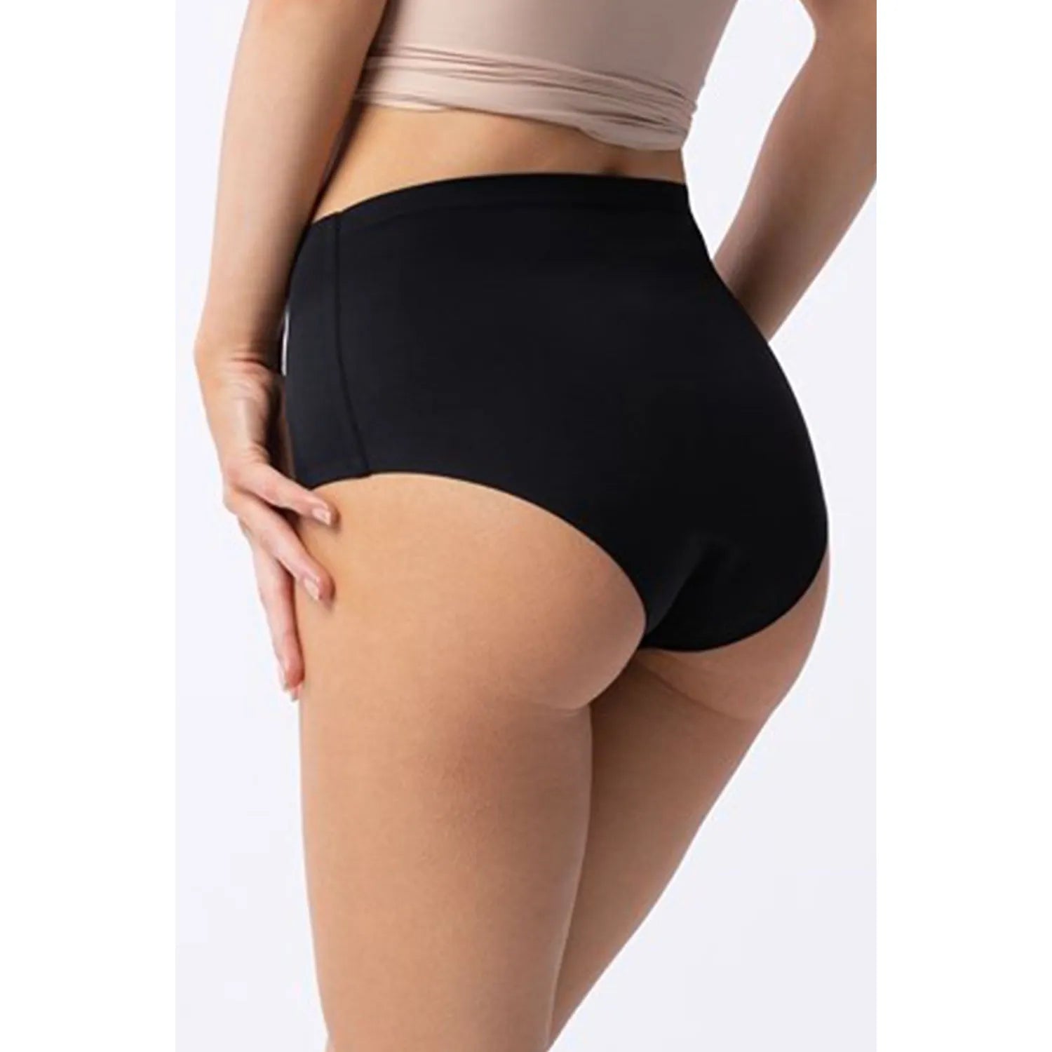 Culotte taille haute Julimex noire, design classique, maille innovante, confort et maintien optimal, lingerie féminine.