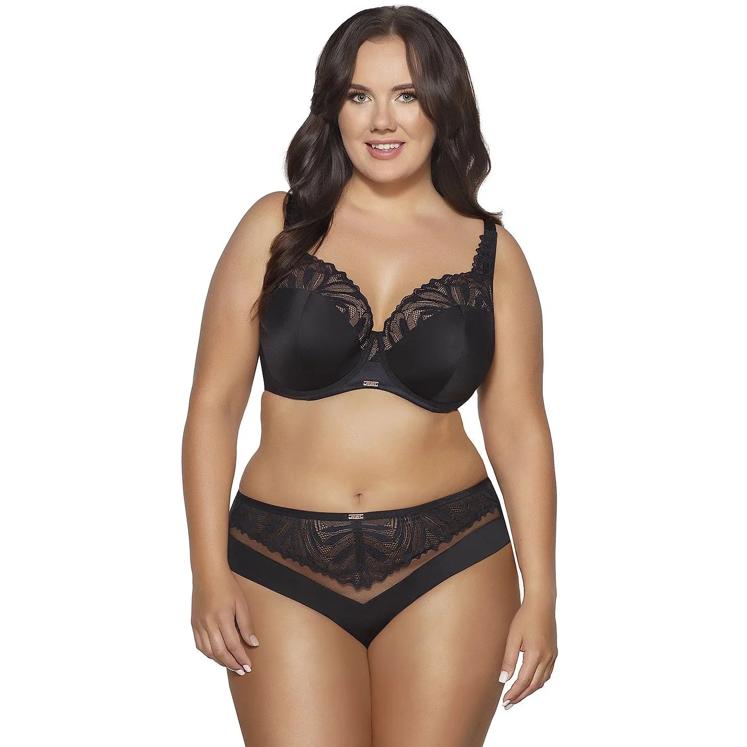 Culottes Ava Yasemin 2106 en dentelle noire et beige, confortables, élégantes, matières satin et coton, toutes tailles.