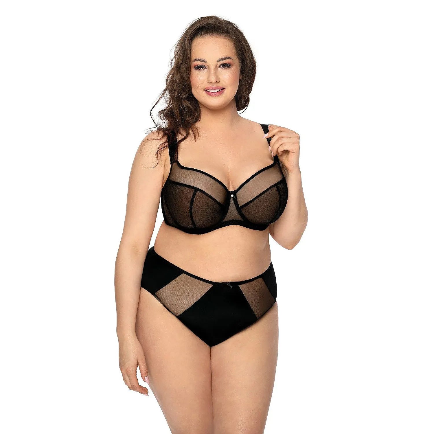 Culotte noire classique Aggie, design moderne avec insert maille, nœud discret, taille élastique, confort et élégance.
