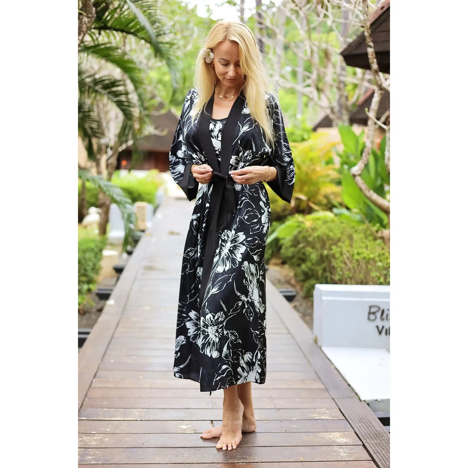 Peignoir model 209072 Kalimo