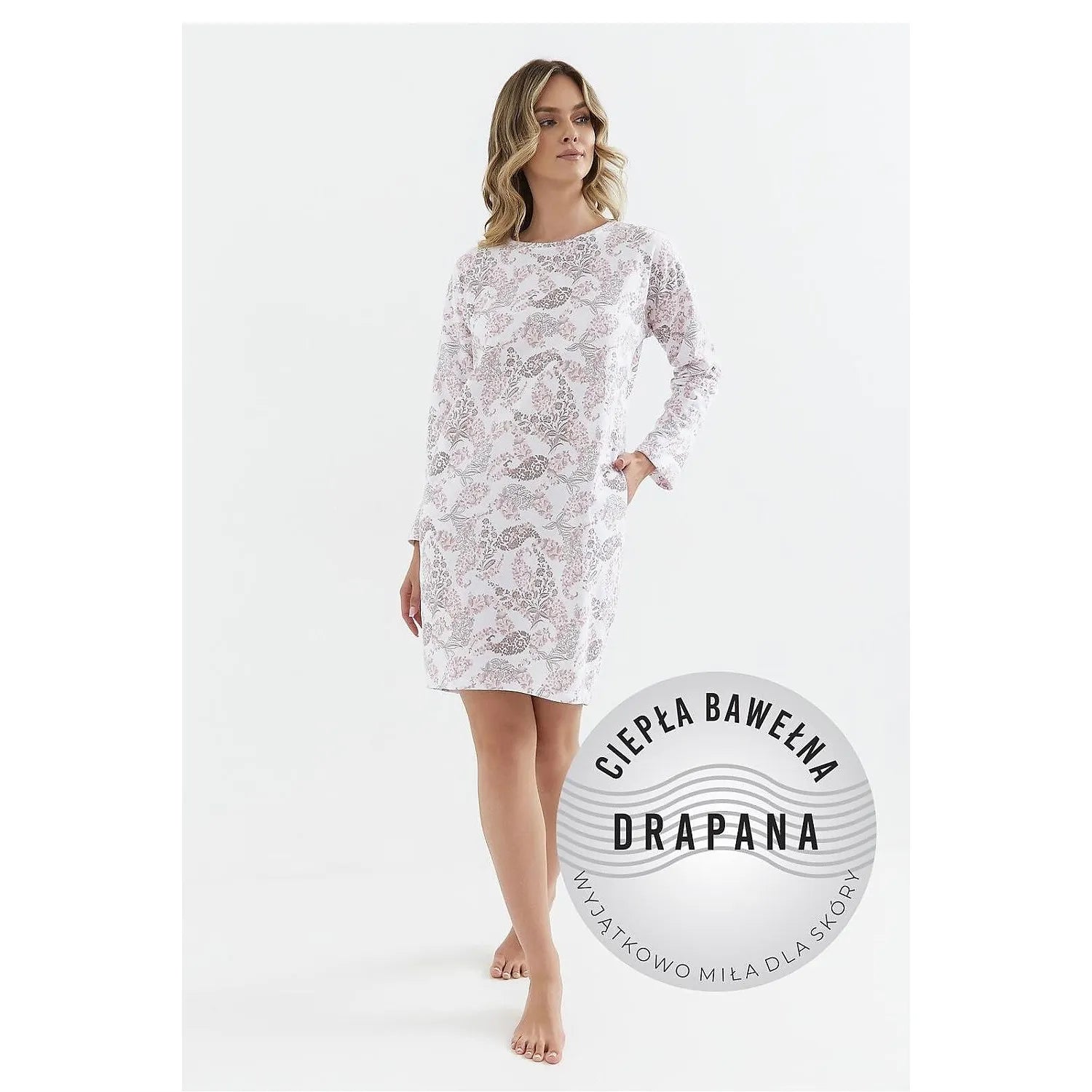 Chemise de nuit manches longues, motif floral rose et blanc, tissu doux, élégance et confort pour sommeil réparateur.