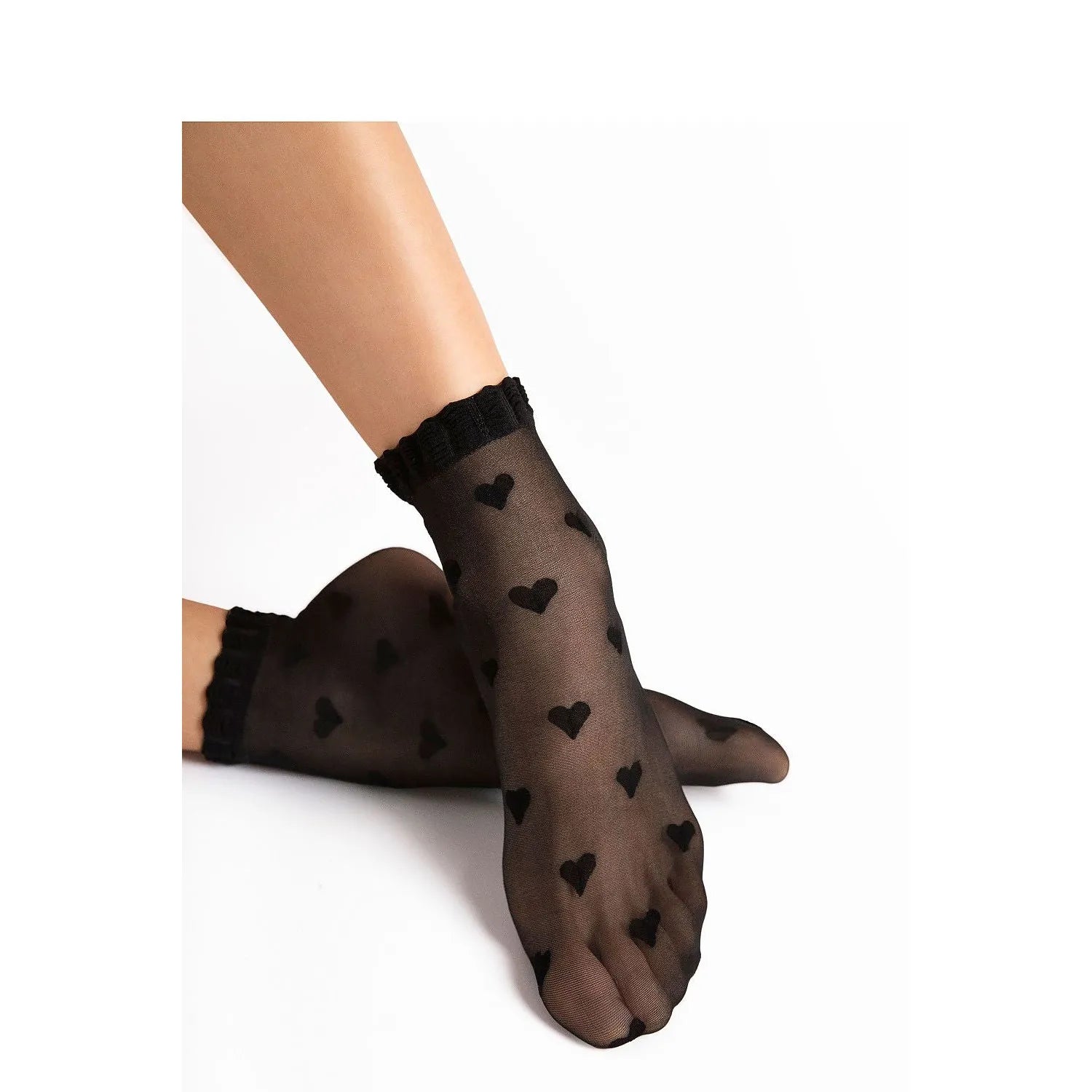 Chaussettes Fiore Model 213338 en Voile Motifs Cœurs Noirs Lingerie Élégante Transparence Douceur Confort Finesse Élasticité Sans Compression Occasions Spéciales