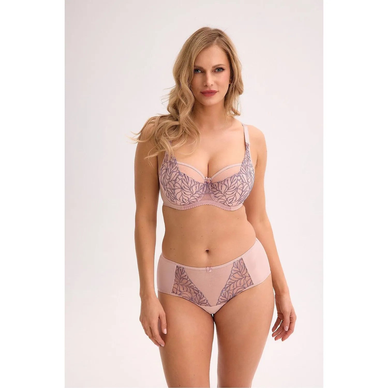 Ensemble de lingerie élégant et confortable pour femme, soutien-gorge armé et culotte haute dentelle floral microfibre coton rose poudré