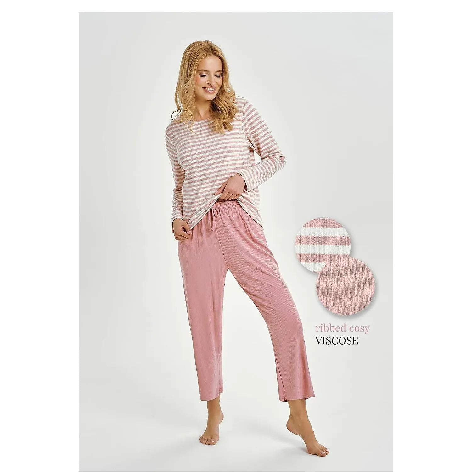 Pyjama model 216236 Taro