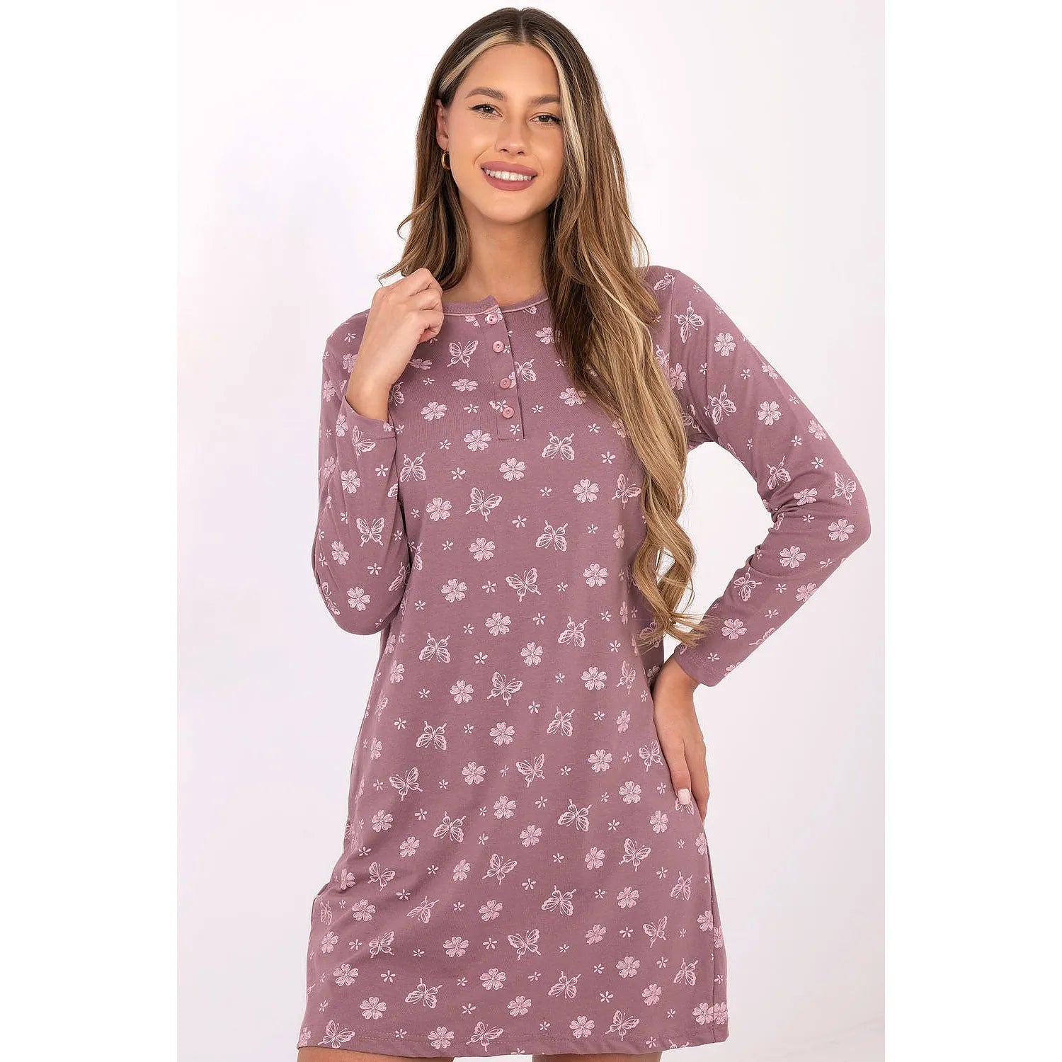 chemise nuit féminine coton respirant doux manches longues col rond boutons fleurs papillons romantique courte confortable naturelle estivale