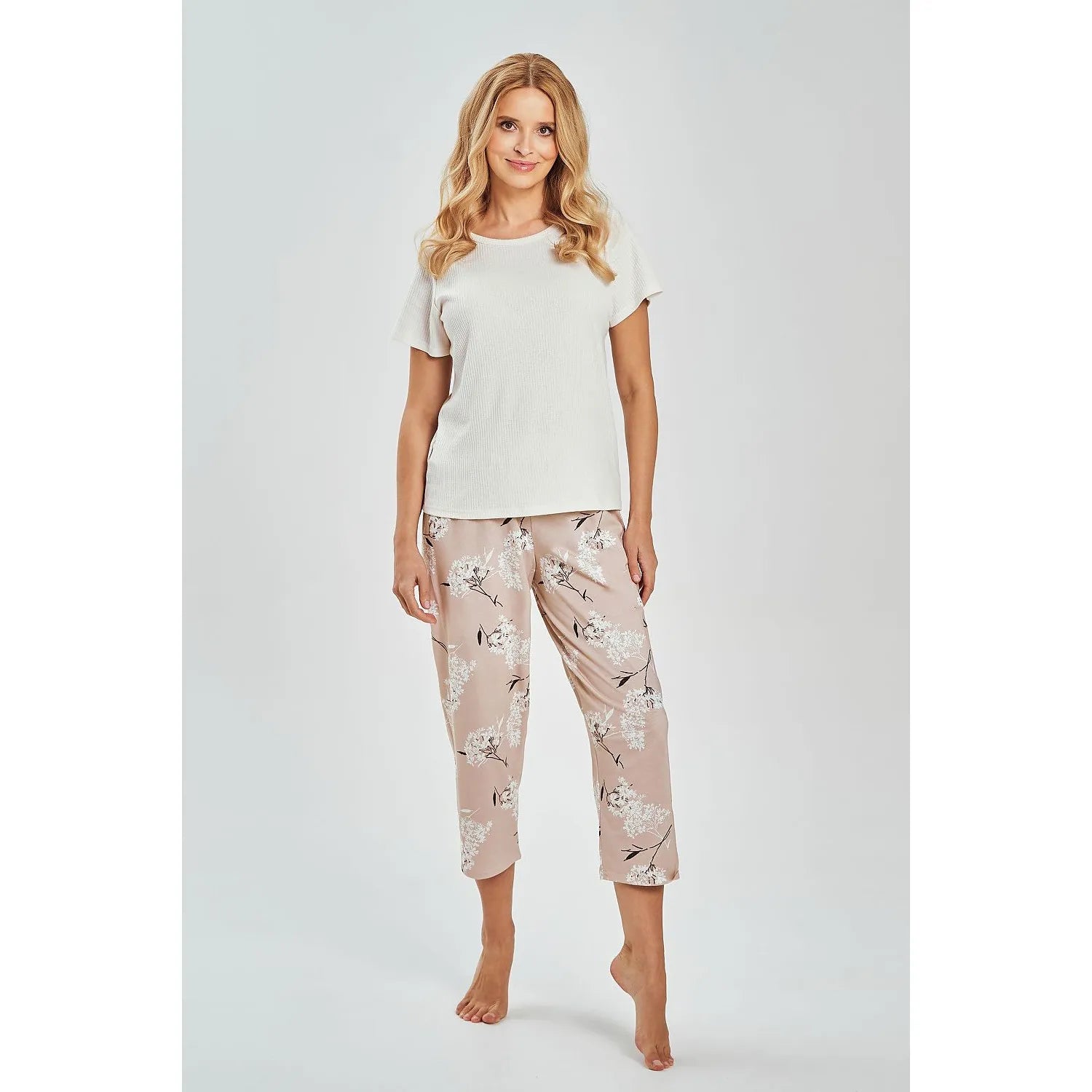 Pyjama model 223427 Taro