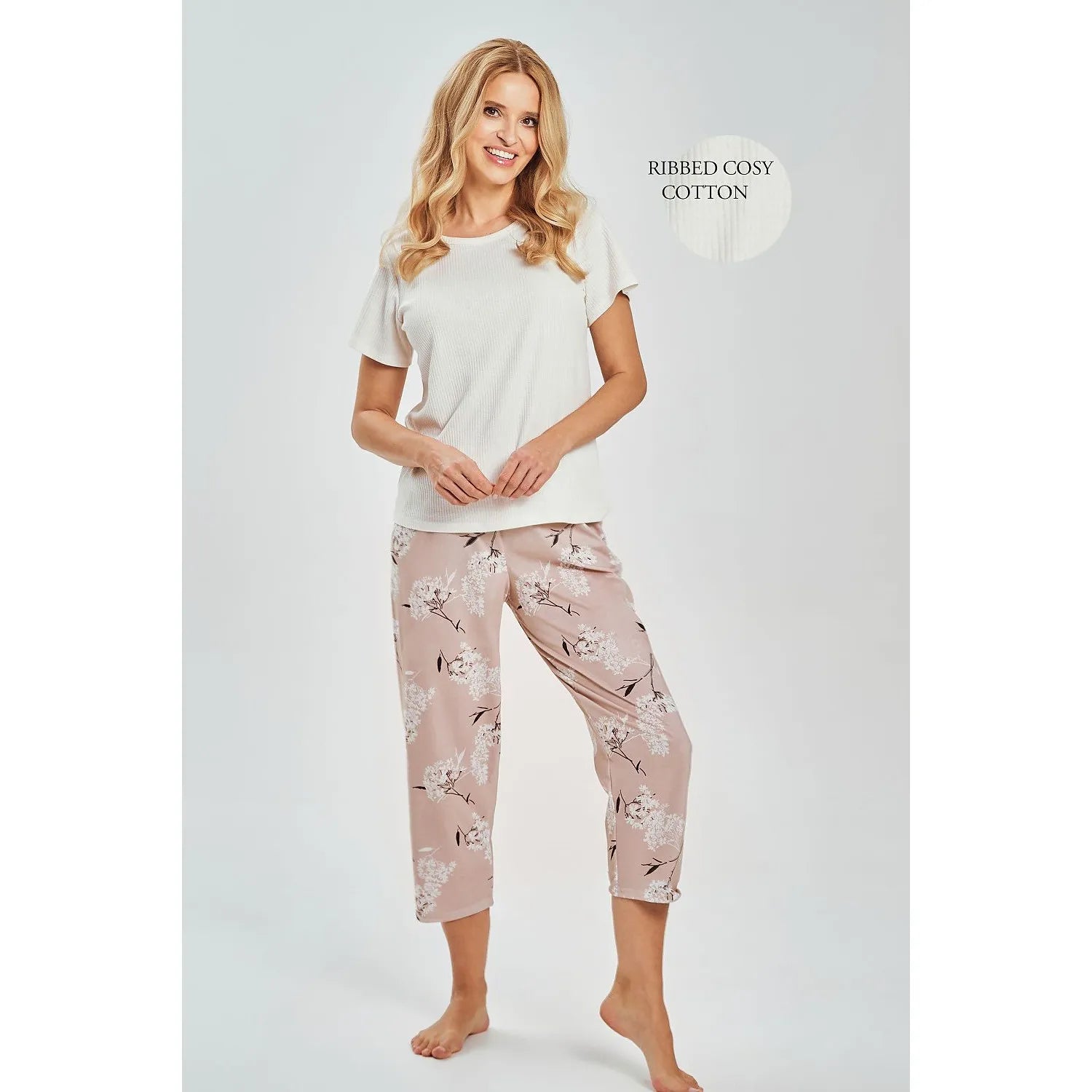 Pyjama model 223427 Taro