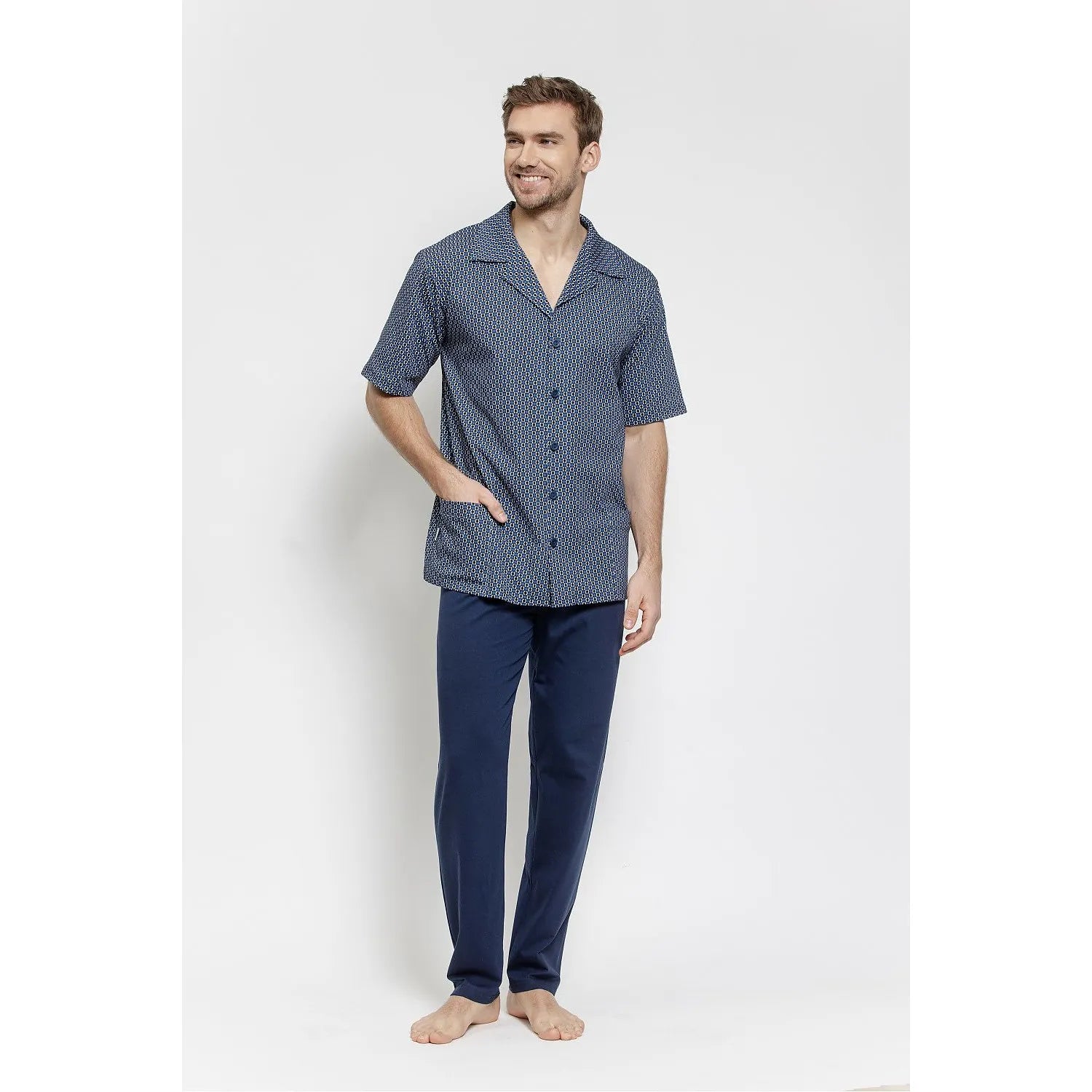 Pyjama model 225159 Taro