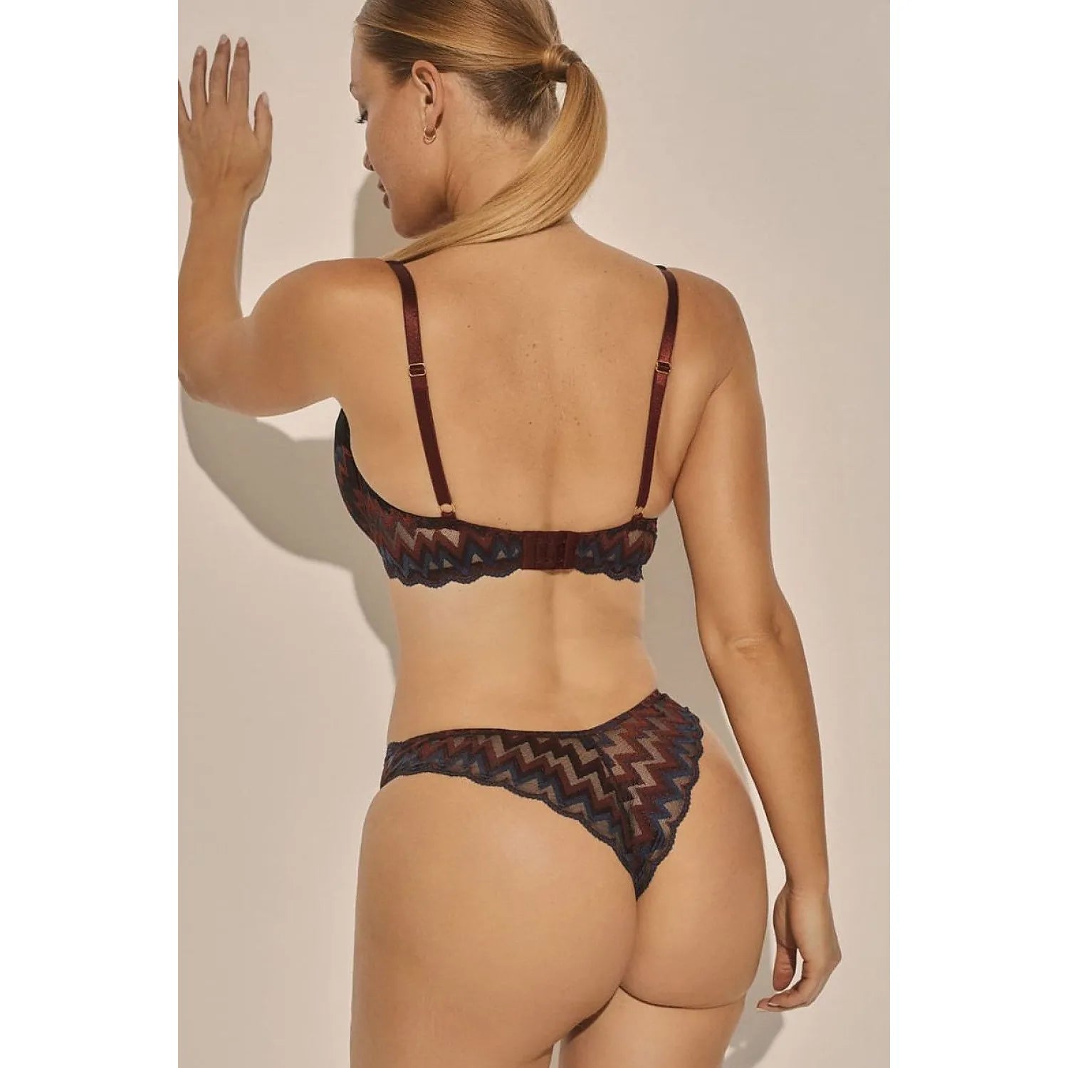 Push up model 227507 Kinga