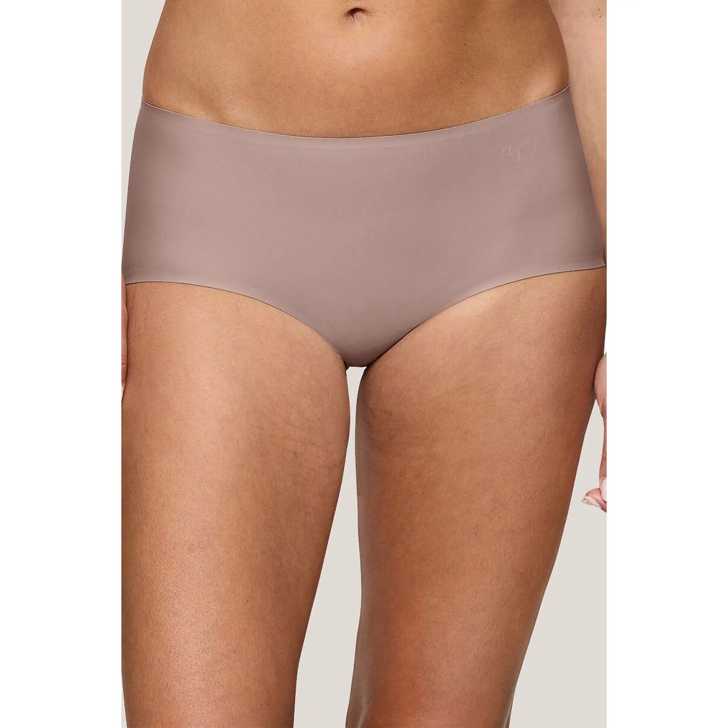 Culotte féminine invisible confort moderne Body Make-Up Illusion Triumph