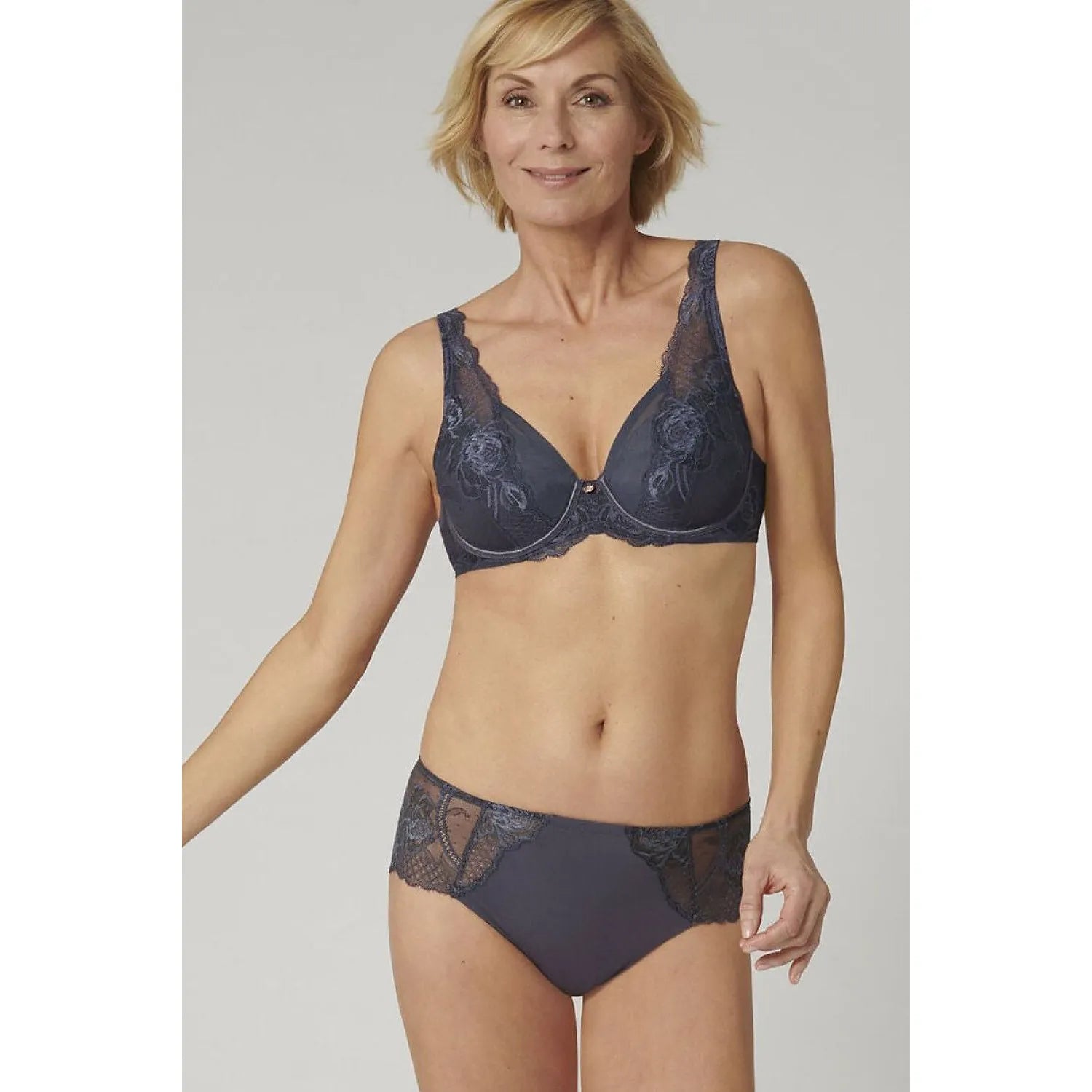 Culottes Triumph Wild Peony Florale Maxi 10209626, dentelle douce, coupe haute, confort optimal, doublure modal lisse.