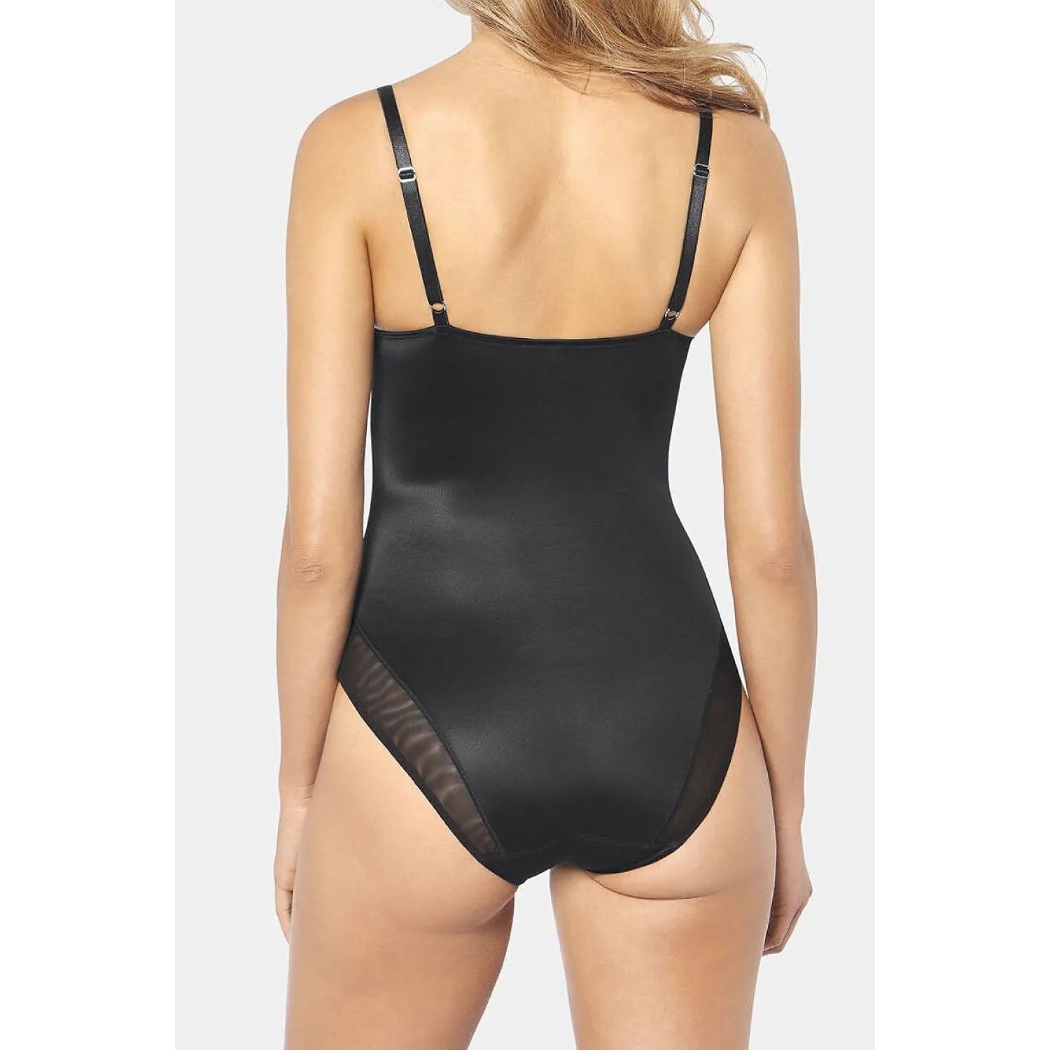 Body noir True Shape Sensation Triumph avec bonnets renforcés, bretelles ajustables et détails transparents sur les côtés.