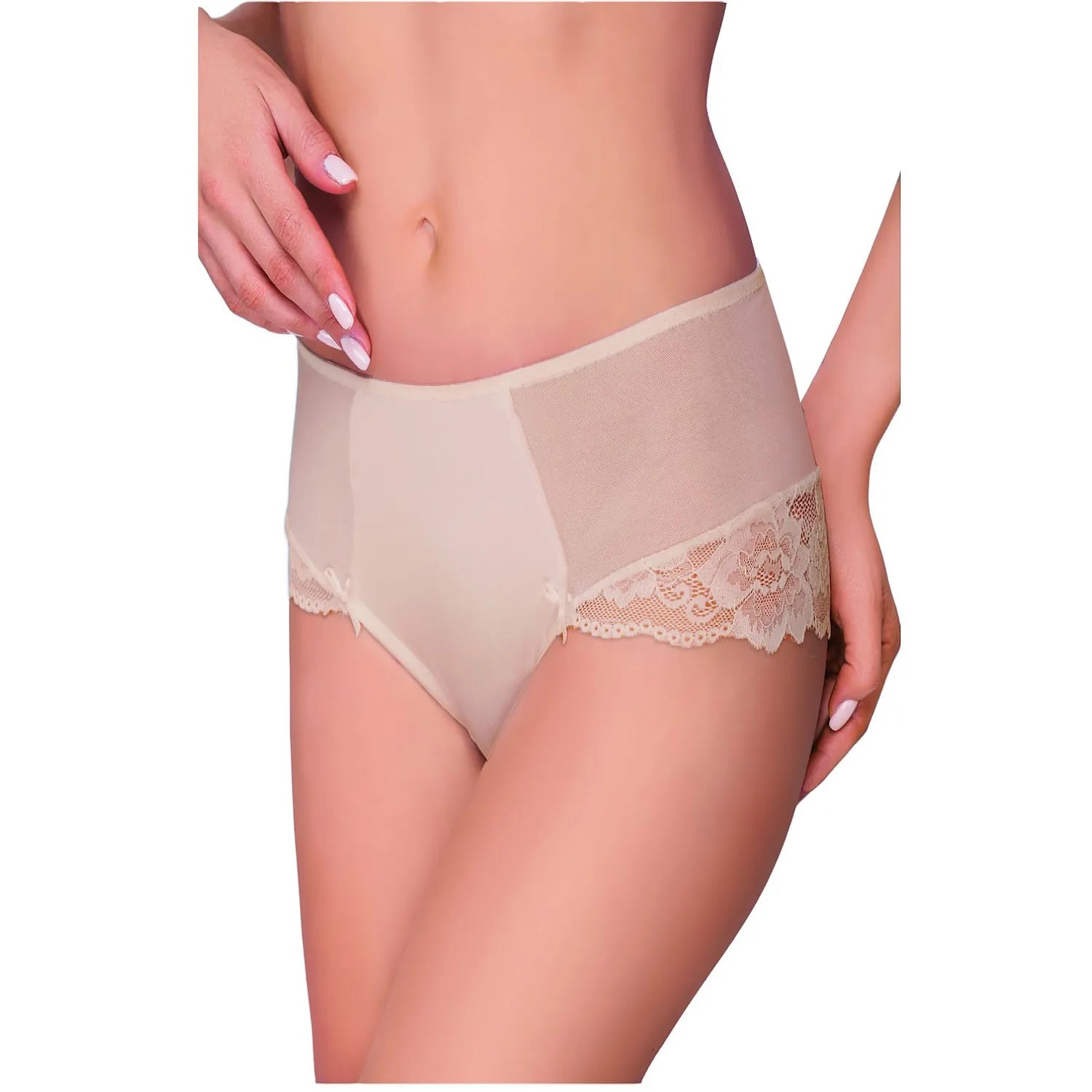 culotte tulle dentelle transparente sensuelle féminine beige tailles S M L XL ajustement confortable léger délicat élégant raffiné séduisant