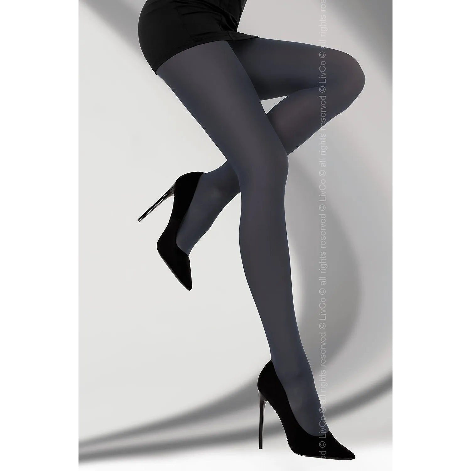 Collants opaques noirs microfibre 60 DEN Livia Corsetti style élégant compressif jambes affinées