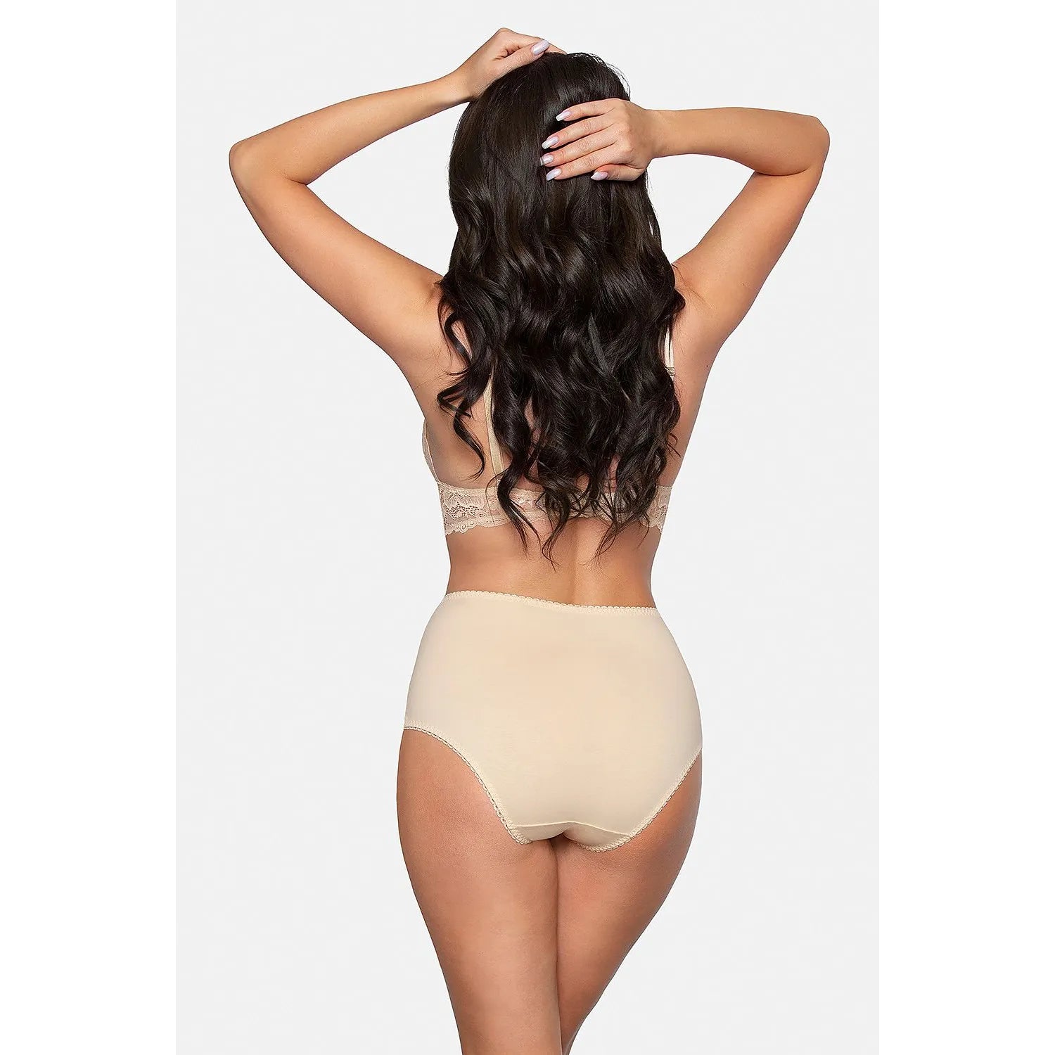 Culotte Babell beige taille haute, dentelle élégante, confortable et gainante, parfaite pour un usage quotidien raffiné.