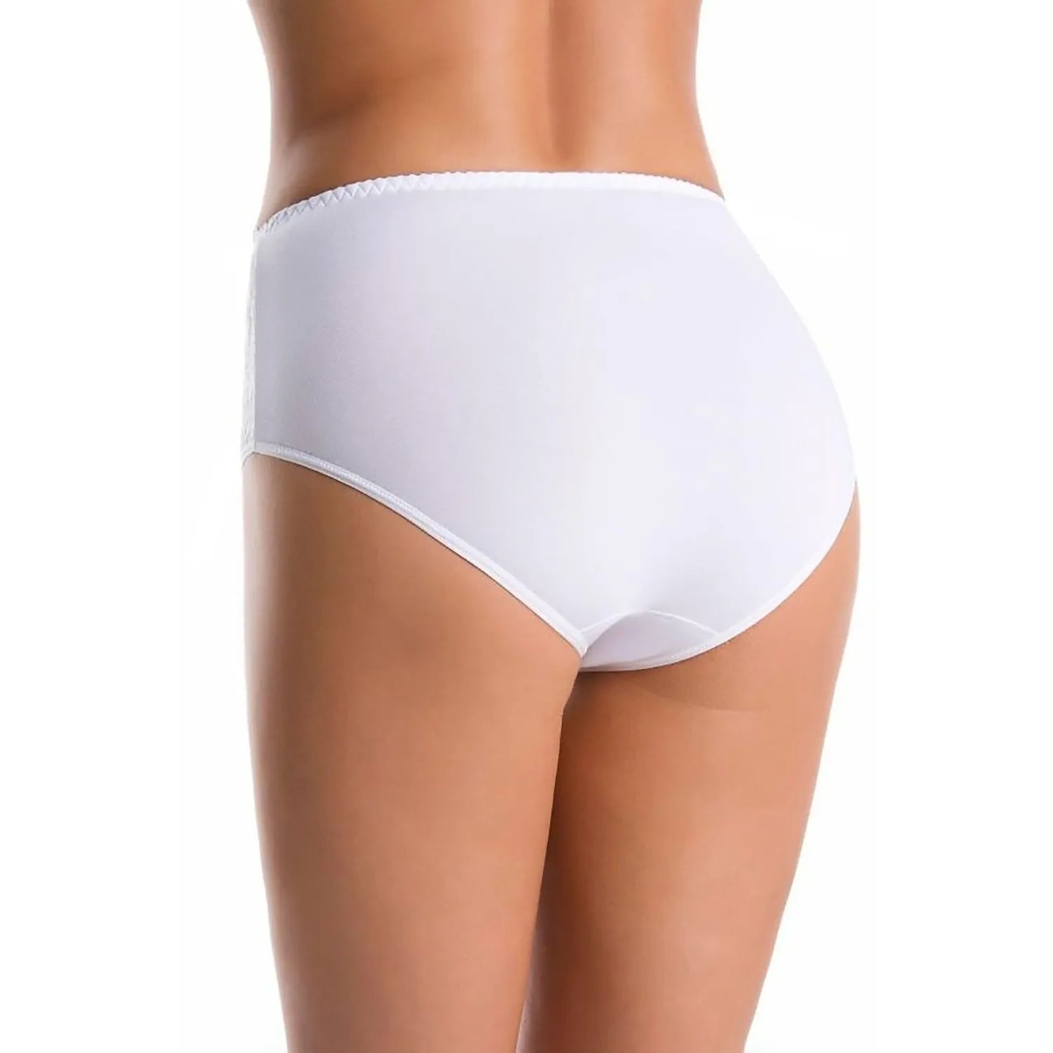 Culotte blanche en dentelle taille haute, motifs floraux, finitions élastiques, lingerie féminine confortable.